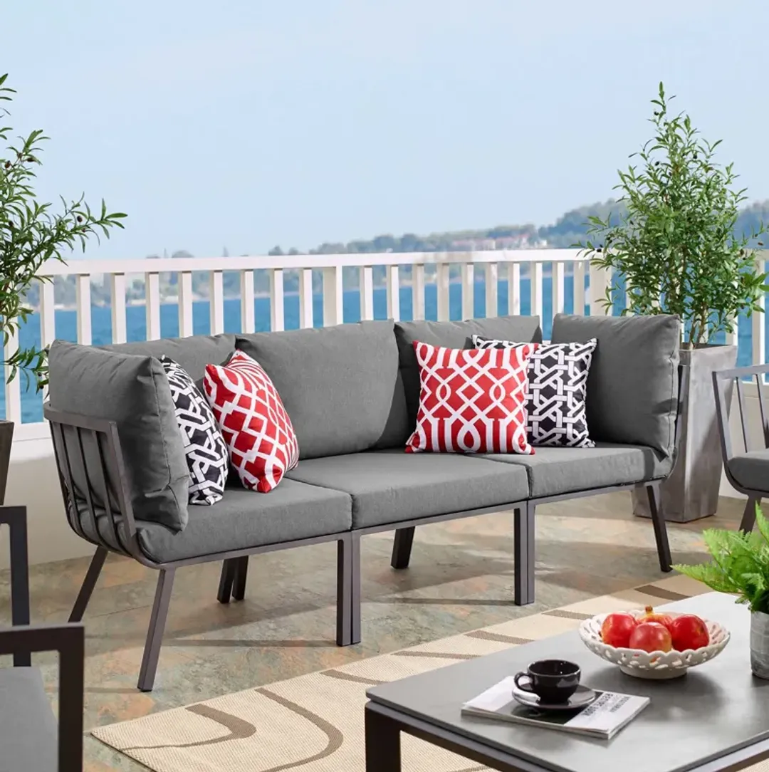 furniture1-312700