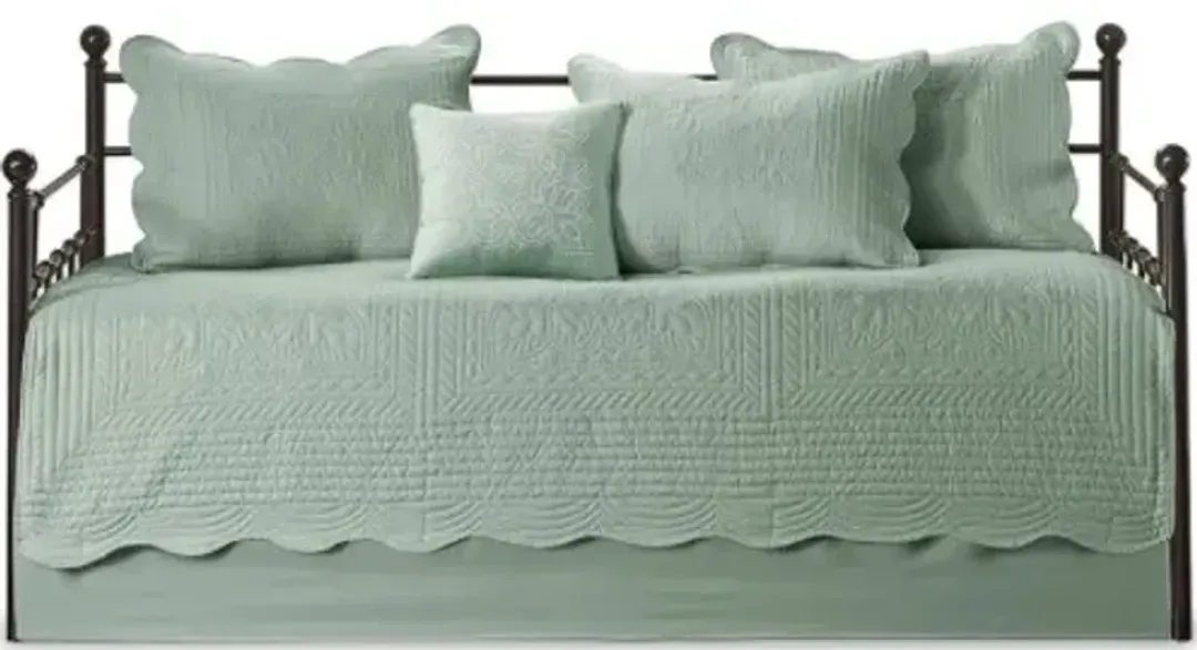 furniture1-334703